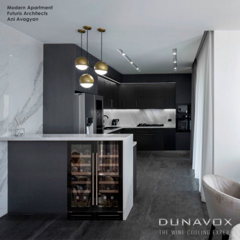 Винный шкаф Dunavox DAUF-19.58B