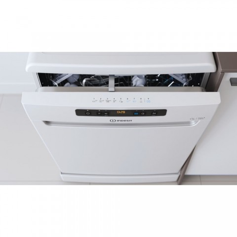 Посудомоечная машина Indesit DFO 3T133 A F